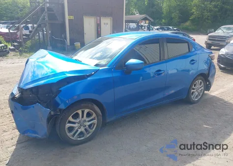 2018 Toyota Yaris Ia z USA, uszkodzony, nr VIN 3MYDLBYV6JY319769